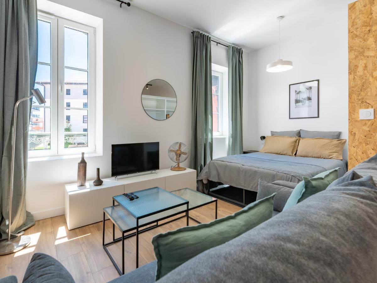 Apartament L'Escapade Roannaise Roanne Zewnętrze zdjęcie